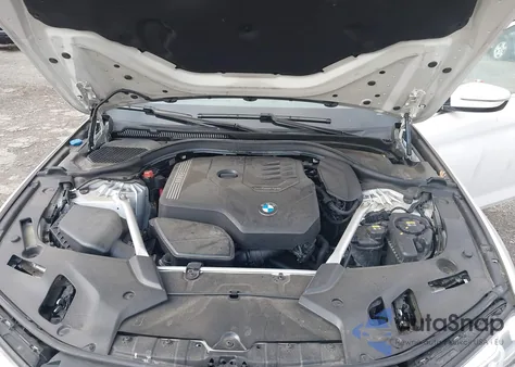 2021 BMW 530I xDrive z USA, uszkodzony, nr VIN WBA13BJ02MWW96611